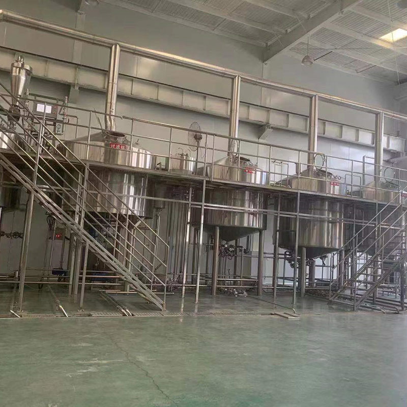 九龙坡精酿啤酒设备厂—平面布置、设备设计、制造、调试、培训等一条龙服务_COPY